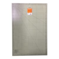 C-183750 Fiskars 24"x36" Cutting Mat